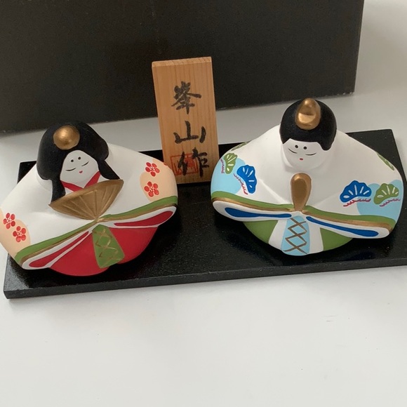 Porcelain Japanese Wedding Dolls Decor - Picture 9 of 11